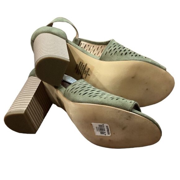 EXPRESS Perforated chunky block heel shoes olive green size 6 peep toe - Picture 8 of 10